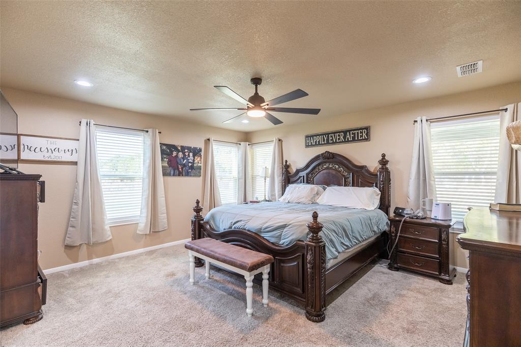 1300 Ross Street Property Photo 16