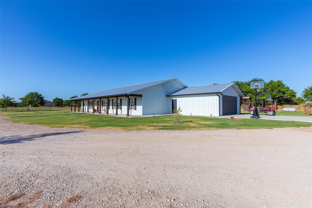 1300 Ross Street Property Photo 25