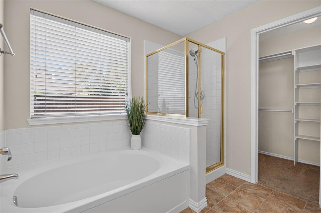 7016 Holly Hills Lane Property Photo 14