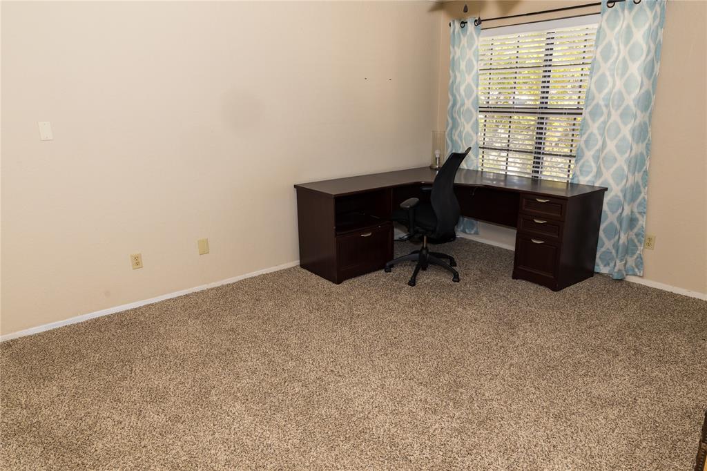 3100 Fairfield Avenue 12d Property Photo 8