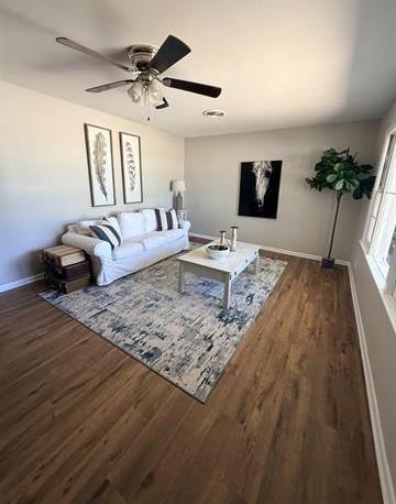 203 E Spring Property Photo 2