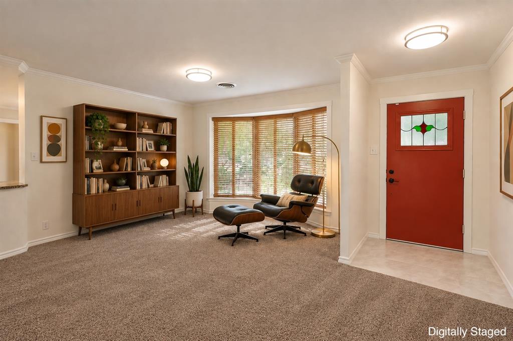 708 Headlee Street Property Photo 3