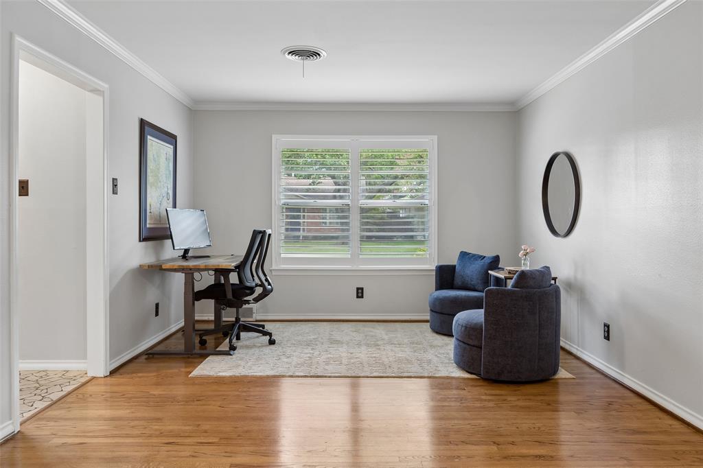 10619 Longmeadow Drive Property Photo 13
