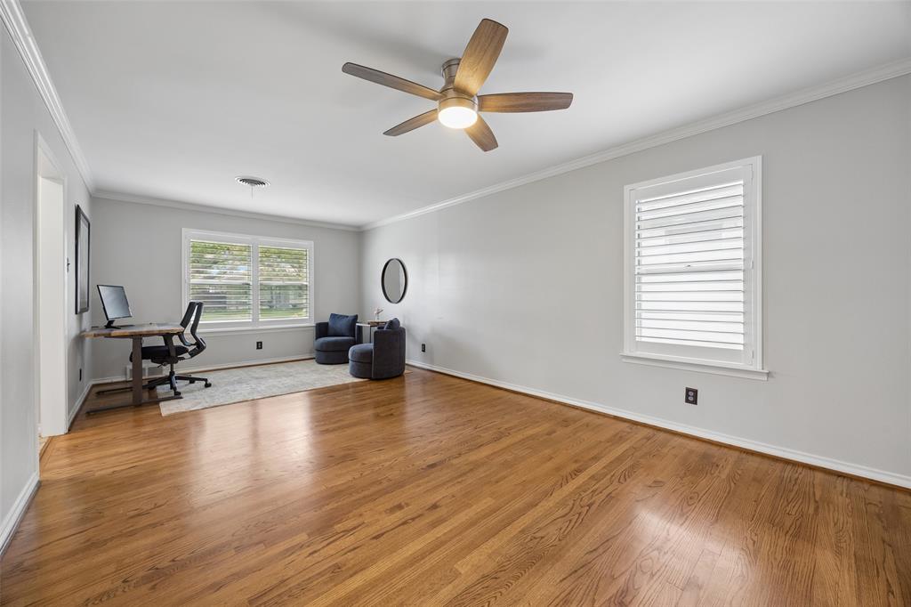 10619 Longmeadow Drive Property Photo 16