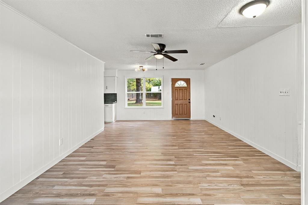 3215 Fm 2495 Property Photo 6