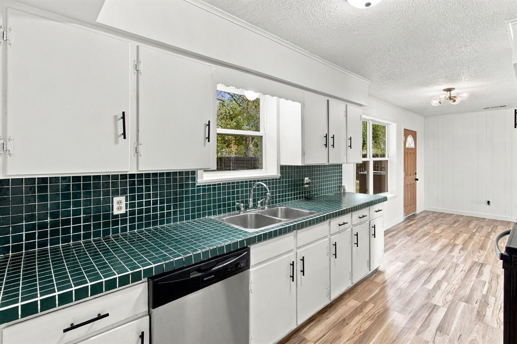 3215 Fm 2495 Property Photo 12