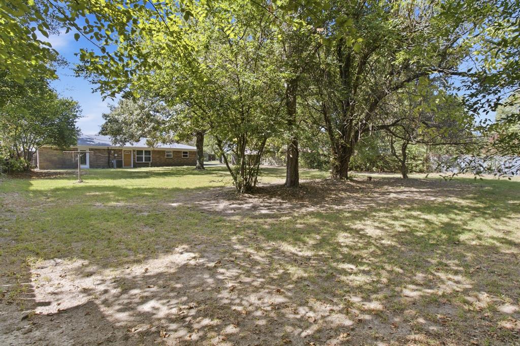 3215 Fm 2495 Property Photo 30