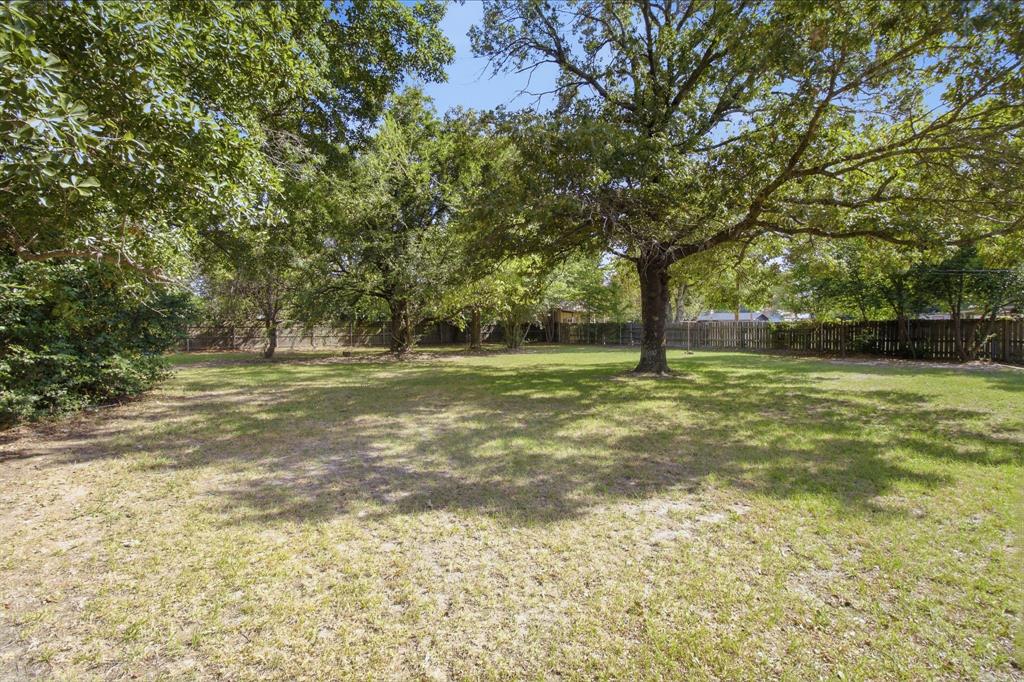 3215 Fm 2495 Property Photo 33