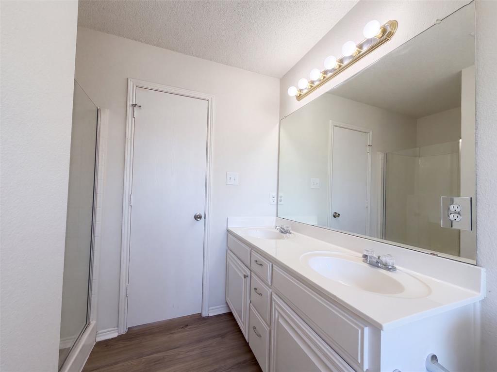 8025 Blue Duck Trail Property Photo 10