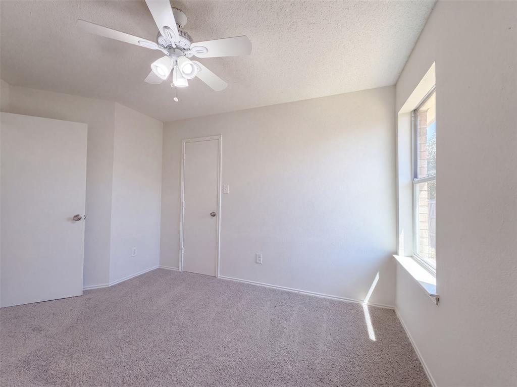 8025 Blue Duck Trail Property Photo 12