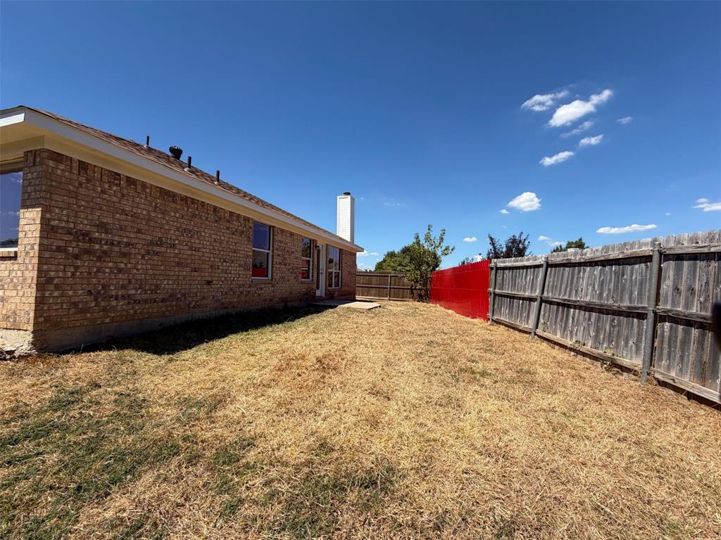 8025 Blue Duck Trail Property Photo 16