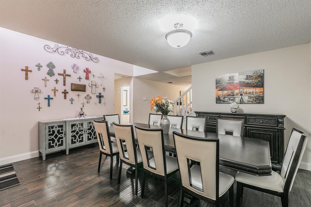 201 Tabor Drive Property Photo 2