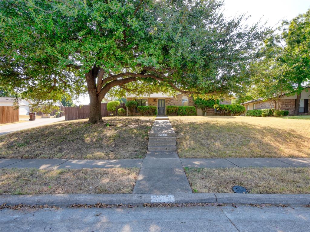 1472 Rockshire Drive Property Photo 1