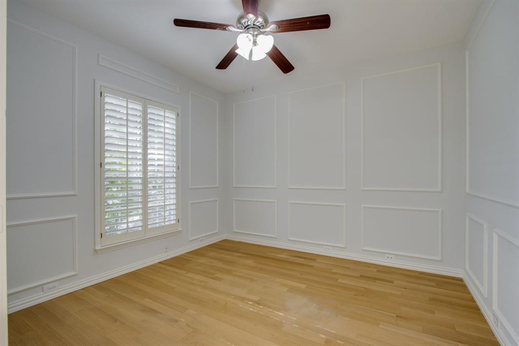 210 Chinaberry Way Property Photo 6