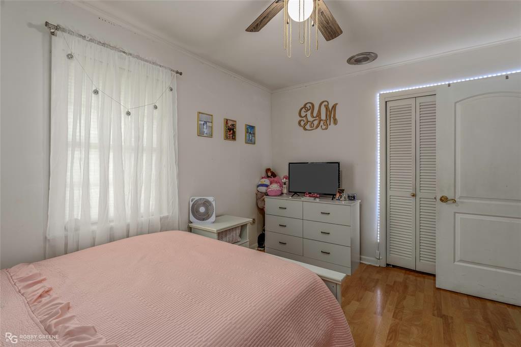 706 Claiborne Street Property Photo 16