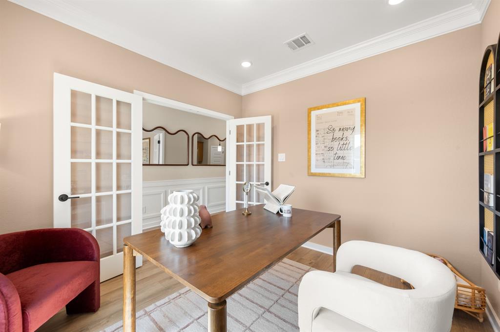 4341 Bower Hill Drive Property Photo 4