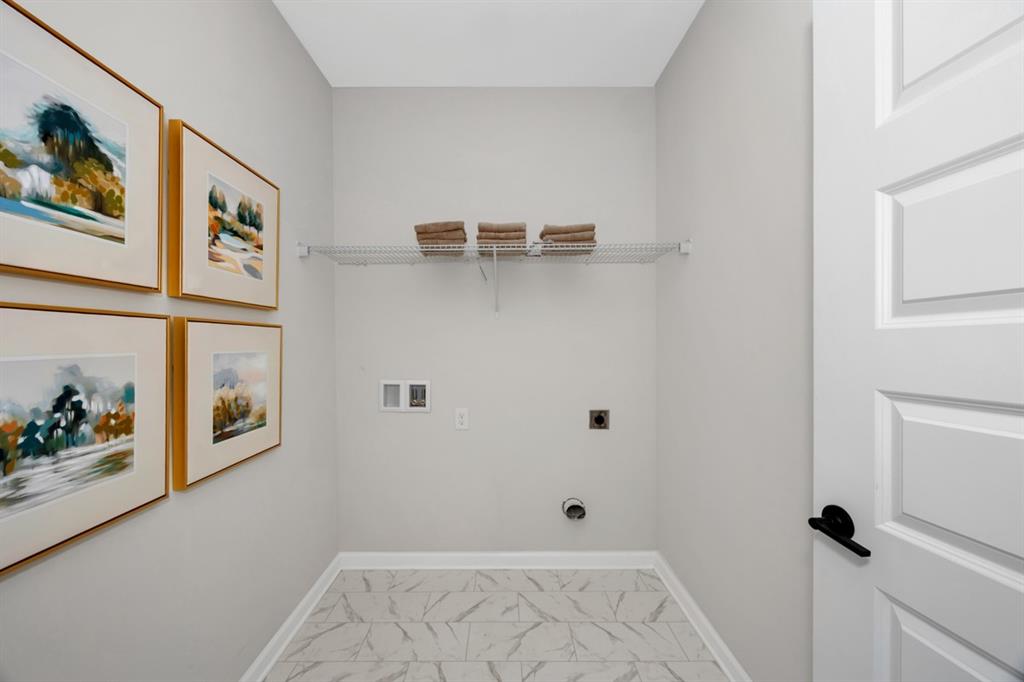 4329 Bower Hill Drive Property Photo 2