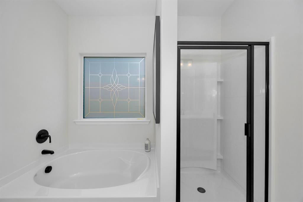 4329 Bower Hill Drive Property Photo 18