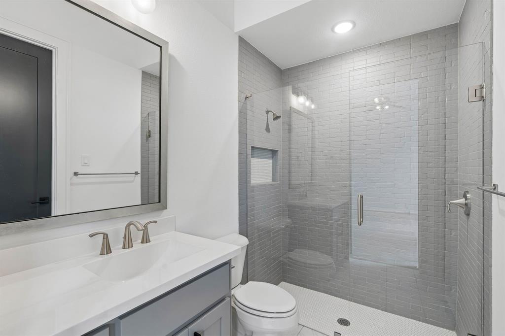4440 Liberty Drive Property Photo 13