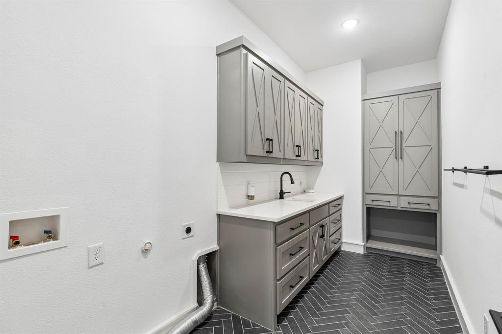 4440 Liberty Drive Property Photo 24