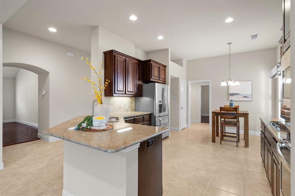 201 Lilypad Bend Property Photo 21