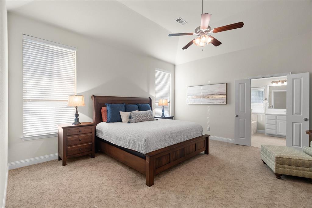 201 Lilypad Bend Property Photo 22