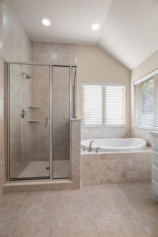 201 Lilypad Bend Property Photo 26