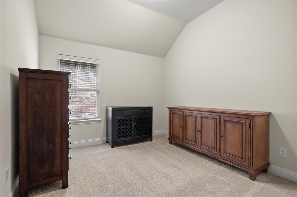201 Lilypad Bend Property Photo 31