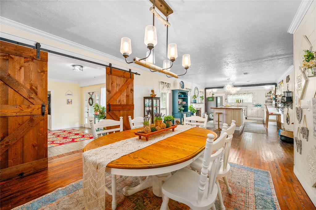246 Country Club Road Property Photo 15