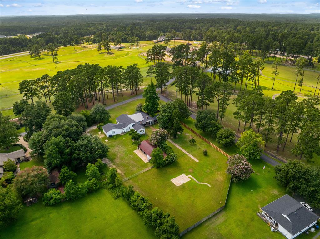 246 Country Club Road Property Photo 39