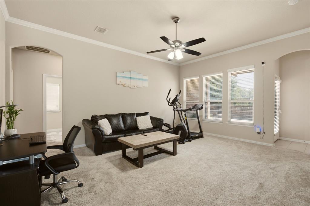 900 Park Meadow Lane Property Photo 11