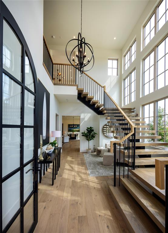 1801 Cannes Circle Property Photo 4