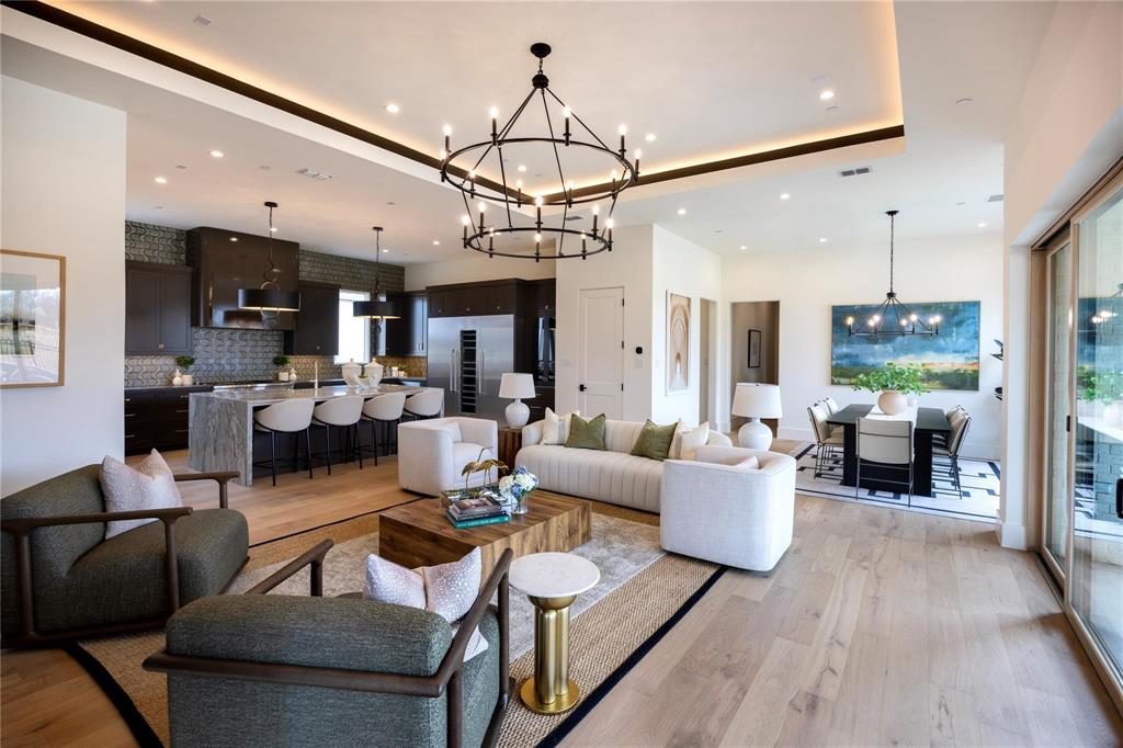 1801 Cannes Circle Property Photo 9