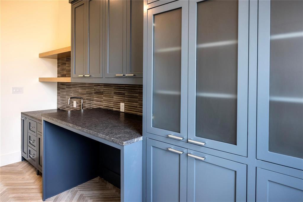 1801 Cannes Circle Property Photo 21