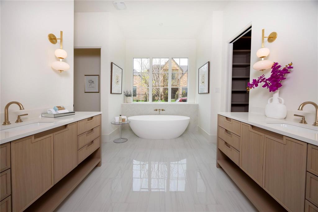 1801 Cannes Circle Property Photo 26
