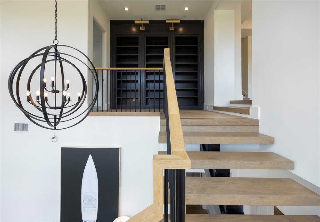 1801 Cannes Circle Property Photo 30