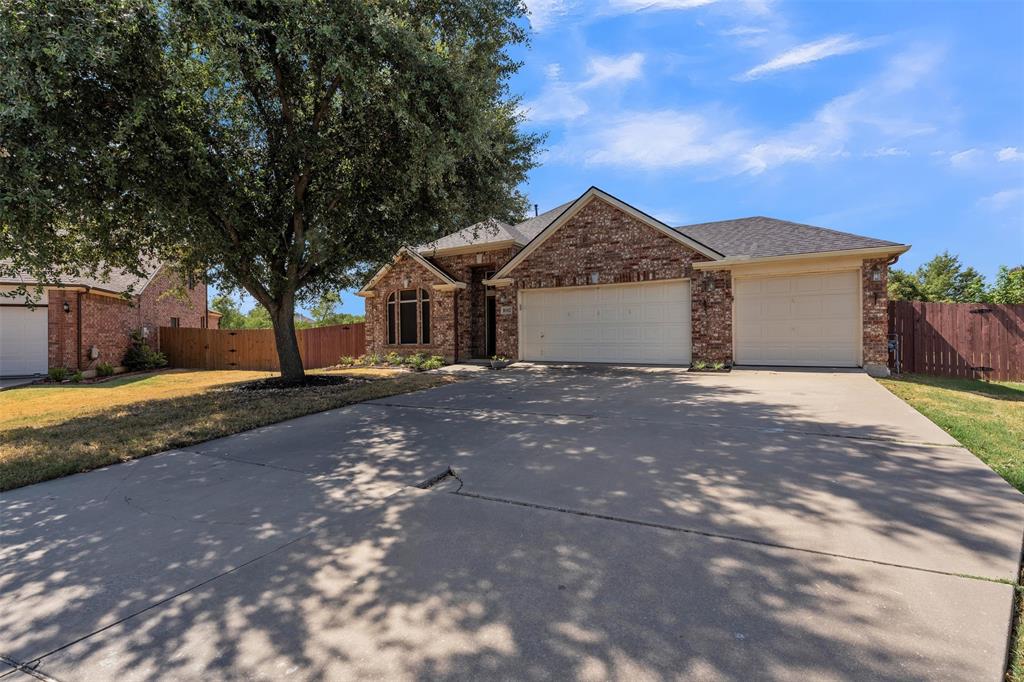 8102 Mansanillo Court Property Photo 1