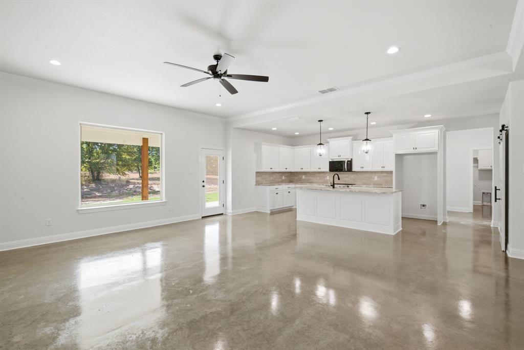 209 Waterford Drive Property Photo 3