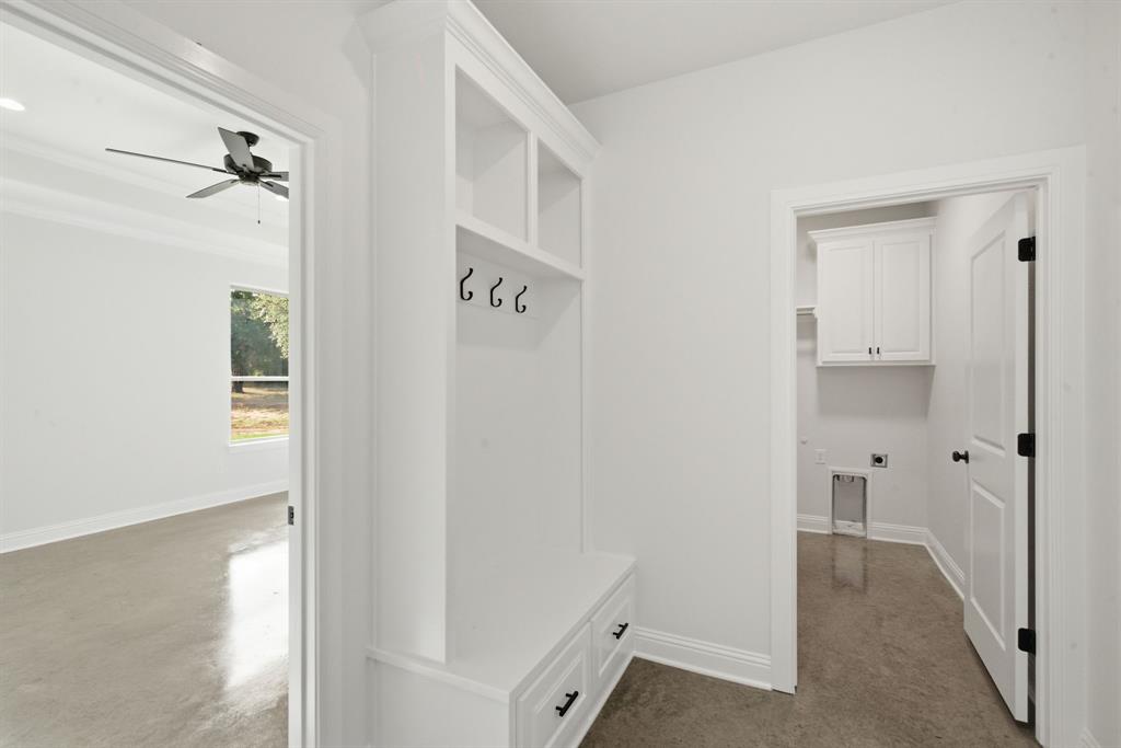 209 Waterford Drive Property Photo 10