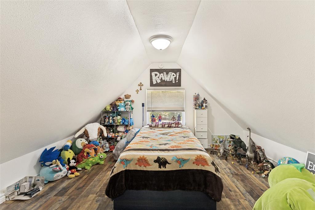 1404 Clinton Avenue Property Photo 21