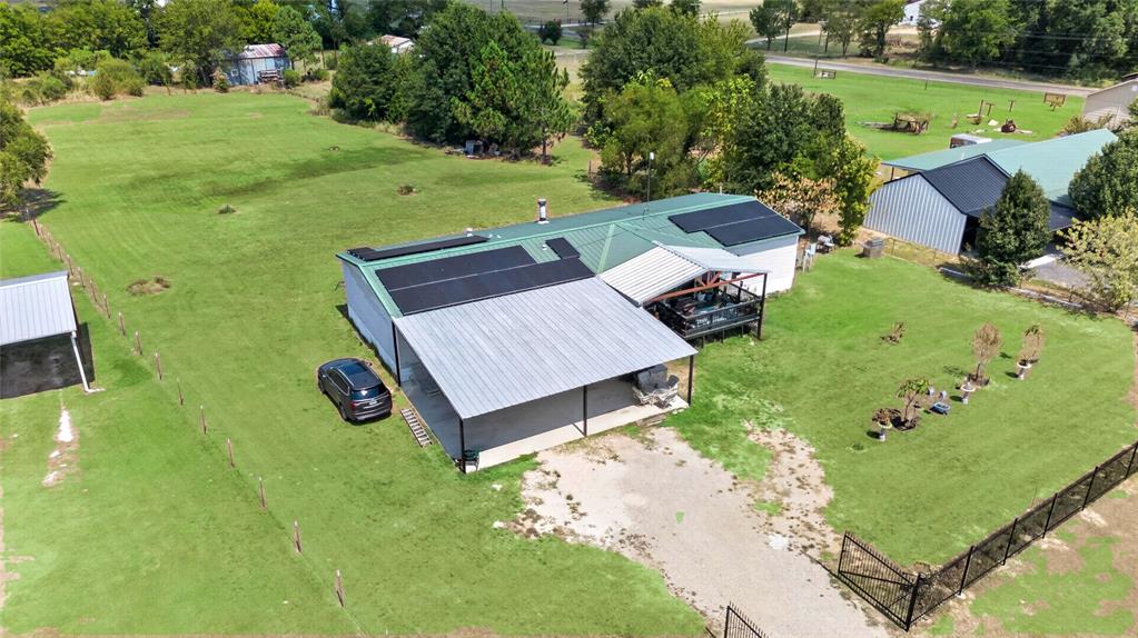 38 County Road 2299 Property Photo 3