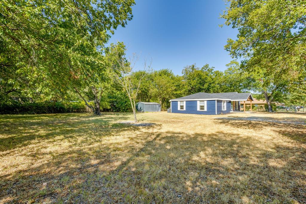407 Ada Street Property Photo 39