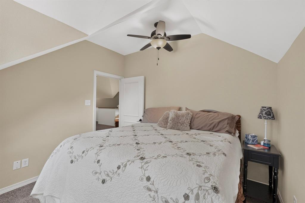 2505 Inverrary Drive Property Photo 16