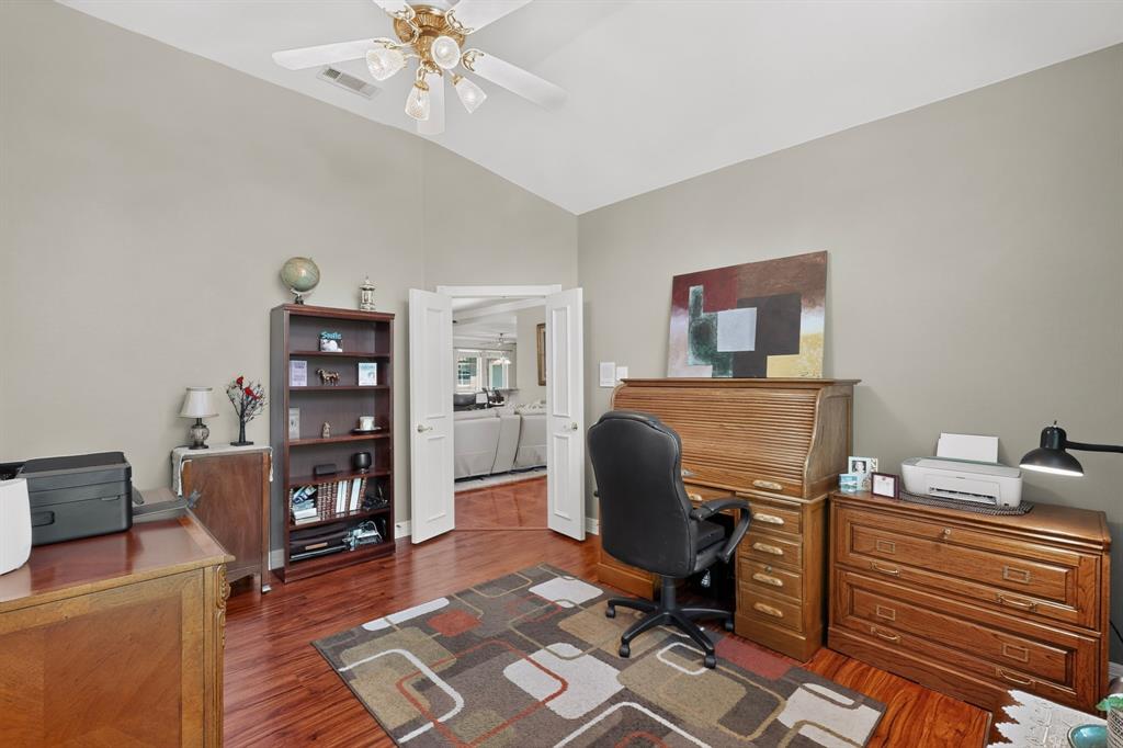 2505 Inverrary Drive Property Photo 28