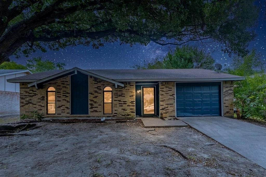 2633 Santa Anna Drive Property Photo 1