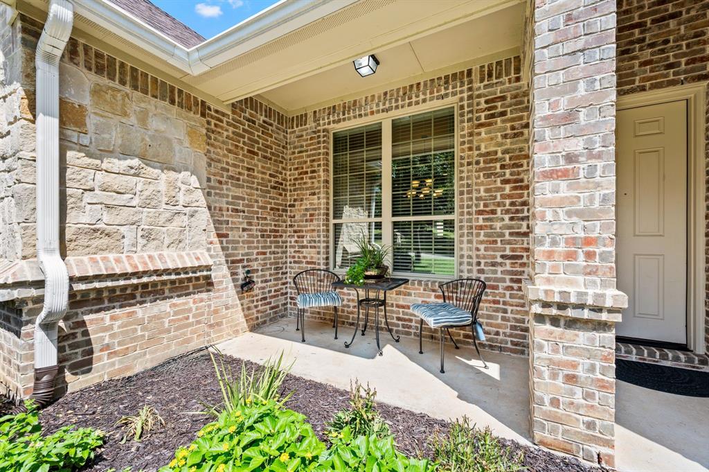 6520 Valleyview Drive Property Photo 5