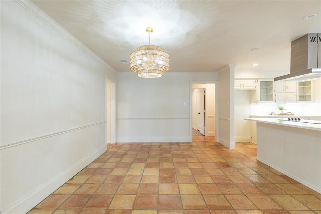 61 Glen Abbey Street Property Photo 7
