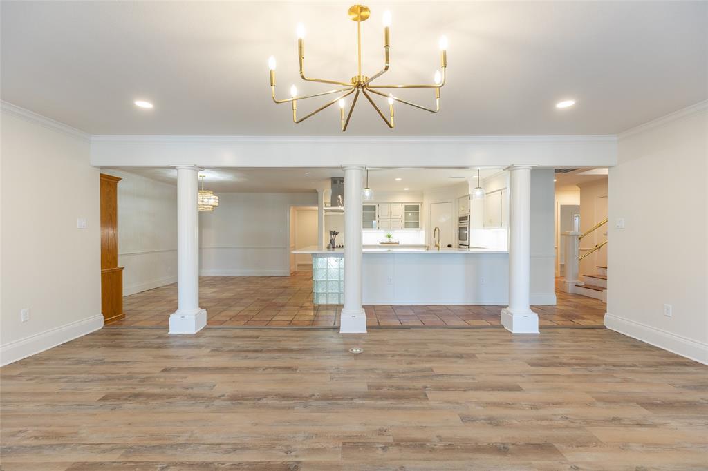 61 Glen Abbey Street Property Photo 10