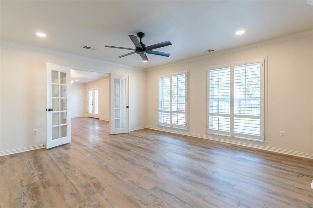 61 Glen Abbey Street Property Photo 12