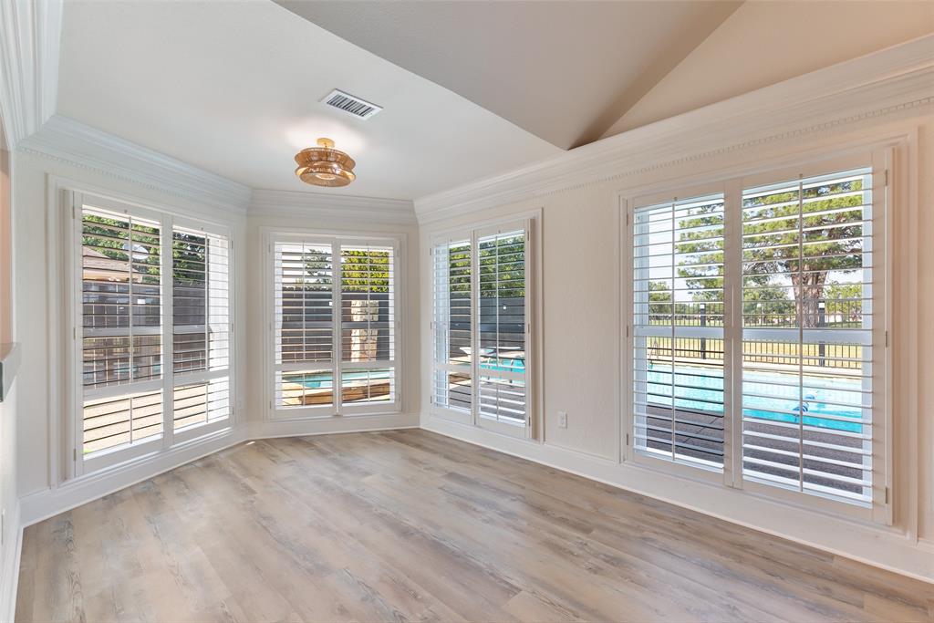 61 Glen Abbey Street Property Photo 15